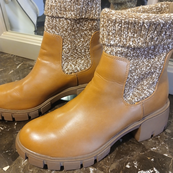 Universal Thread Shoes - Universal Thread Brown Knit Winter Boots